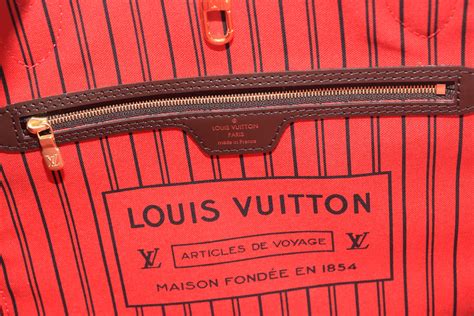 where to find date code on louis vuitton neverfull|Louis Vuitton Neverfull mm date.